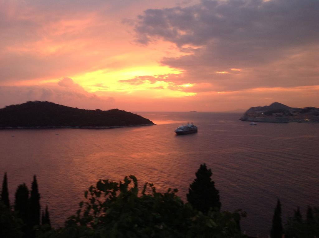Apartment And Room Sveti Jakov Dubrovnik Ngoại thất bức ảnh
